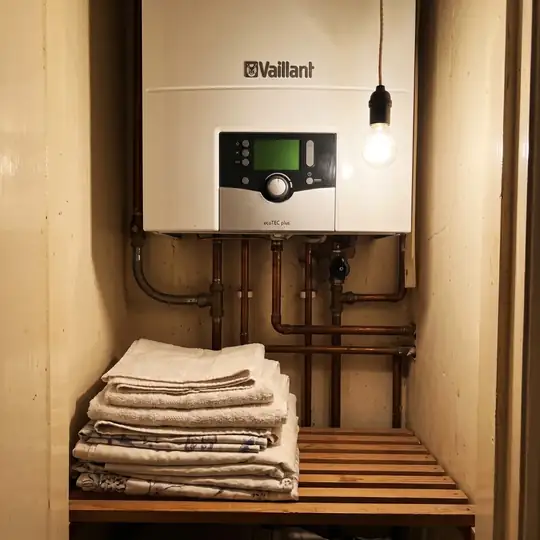 Vaillant boiler installed by Super Efficient in Canary Wharf, London